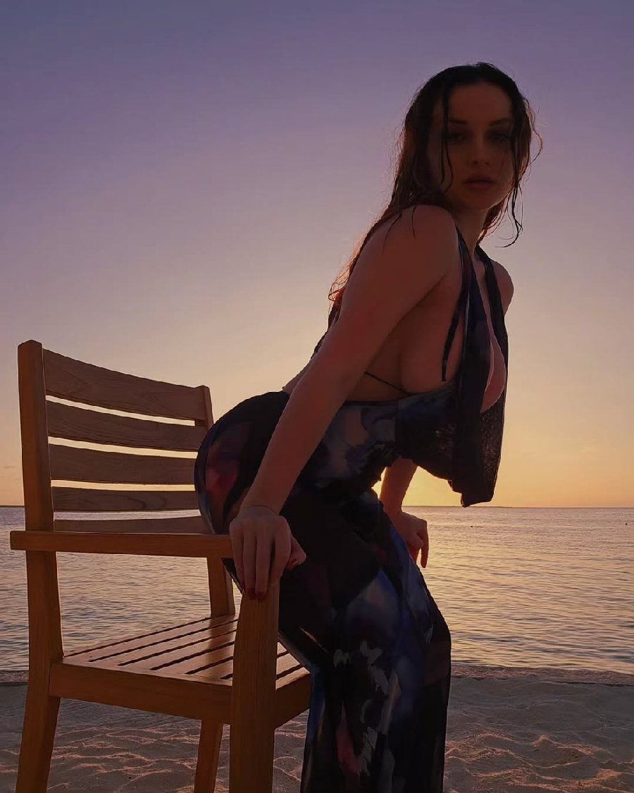 Sexy girl Miranda Faith nude in Nuremberg